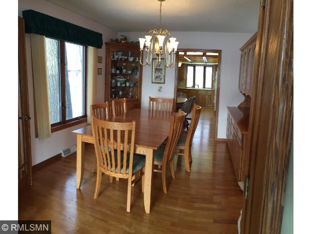 1215 Maple Ln, Faribault, MN 55021 photo 5