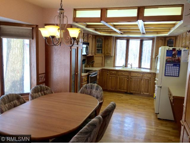 1215 Maple Ln, Faribault, MN 55021 photo 7