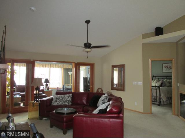 1492 Violet Ln, Eagan, MN 55122 photo 6