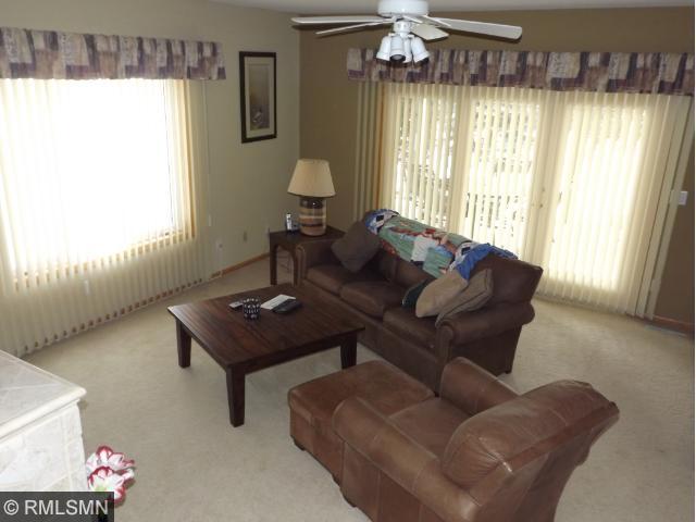 1492 Violet Ln, Eagan, MN 55122 photo 12