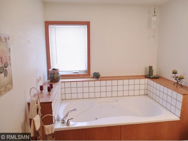 1205 18th St E, Glencoe, MN 55336 photo 11
