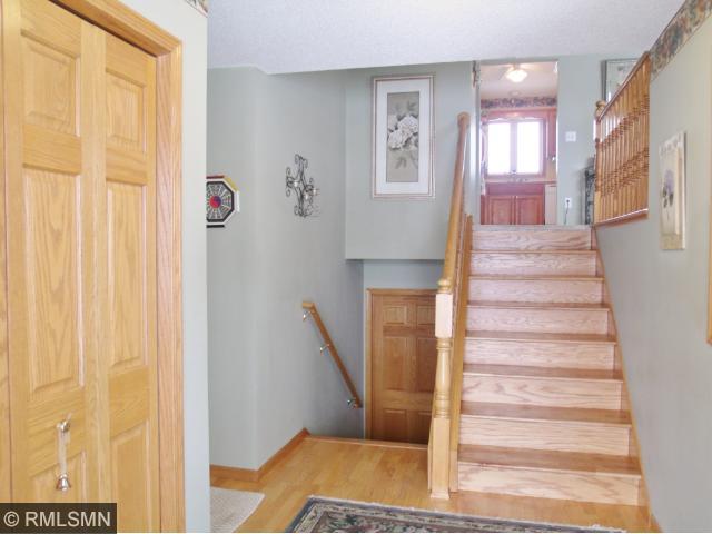 1205 18th St E, Glencoe, MN 55336 photo 3