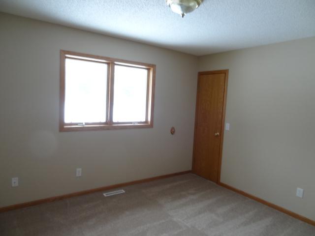 1104 1st St SE, Faribault, MN 55021 photo 12