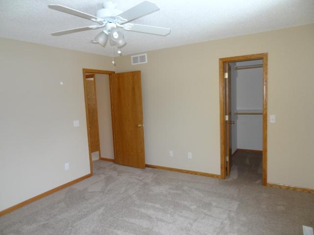 1104 1st St SE, Faribault, MN 55021 photo 11