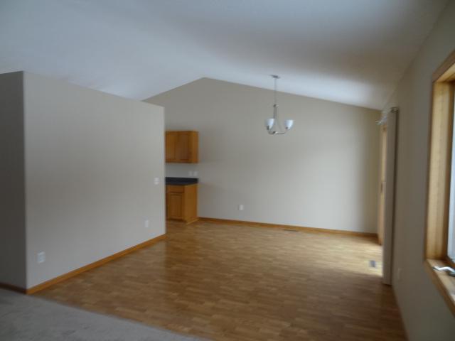 1104 1st St SE, Faribault, MN 55021 photo 6