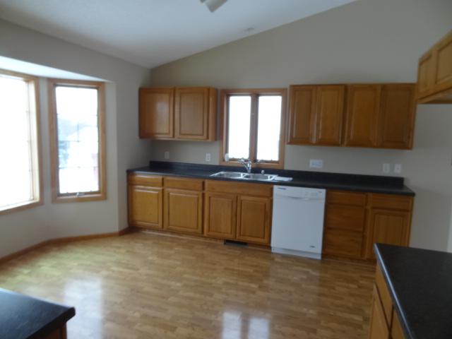 1104 1st St SE, Faribault, MN 55021 photo 5