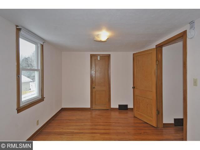 1004 Mills Pl, Faribault, MN 55021 photo 7