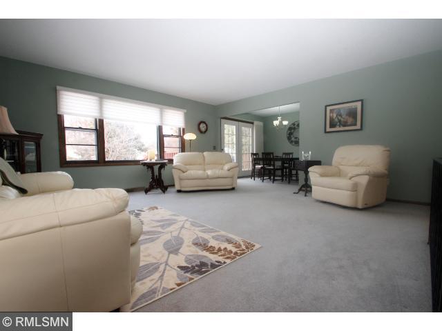 6100 112th Ave N, Champlin, MN 55316 photo 2