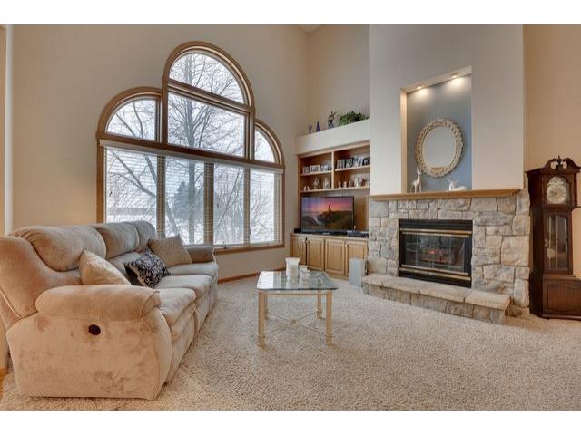 100 Mallard Ln, Loretto, MN 55357 photo 2