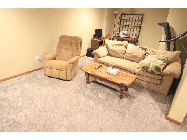 411 Main St E, Freeport, MN 56331 photo 3