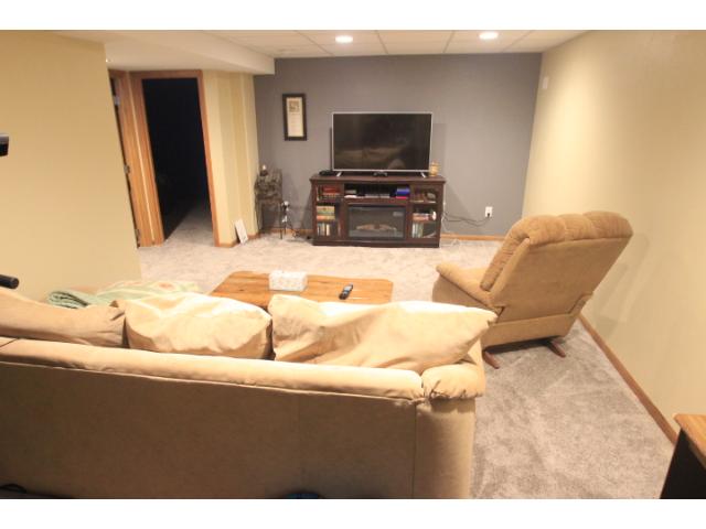 411 Main St E, Freeport, MN 56331 photo 4