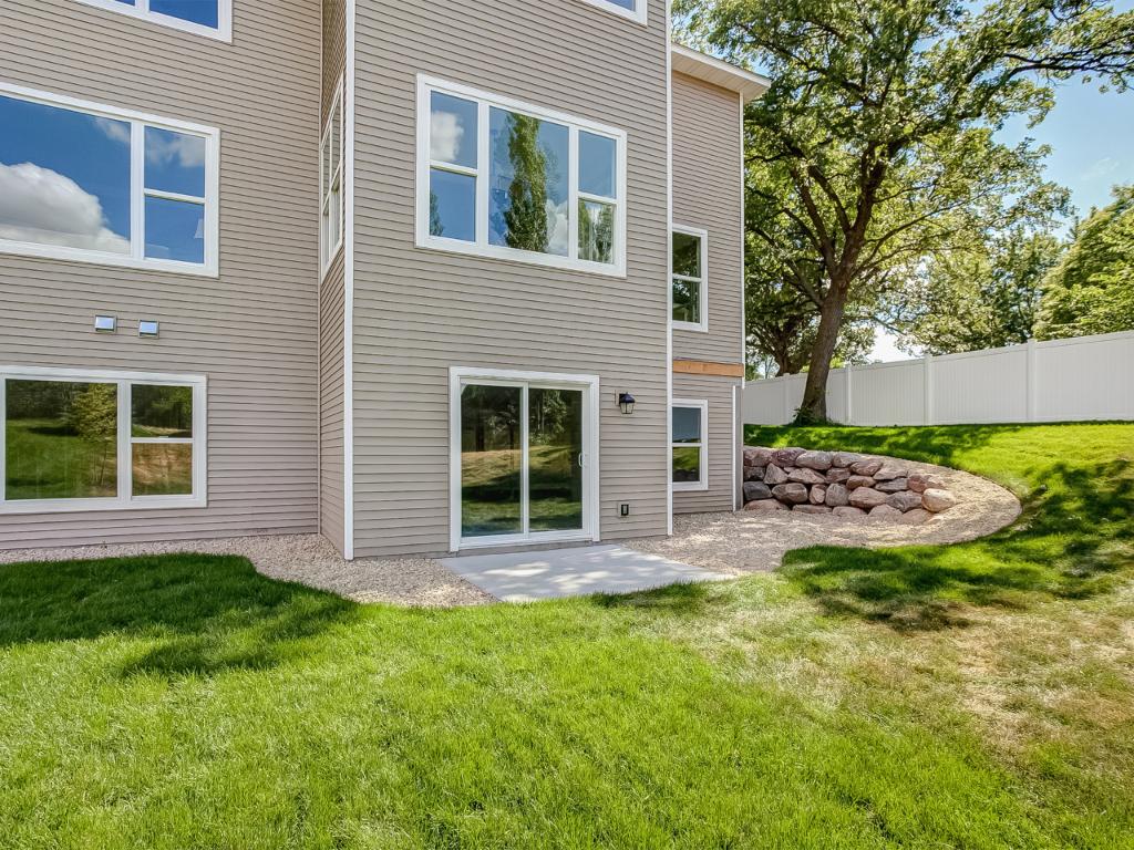 10700 Three Oaks Ln, Champlin, MN 55316 photo 20