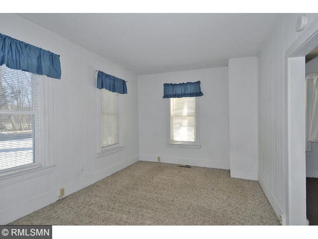 1933 7th St NW, Faribault, MN 55021 photo 13