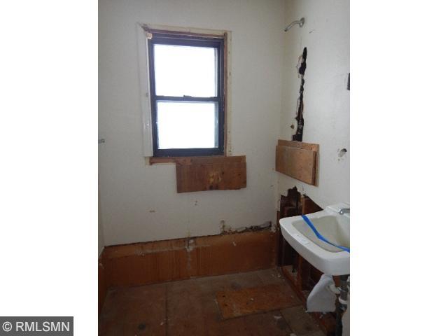 1144 7th Ave SW, Faribault, MN 55021 photo 9