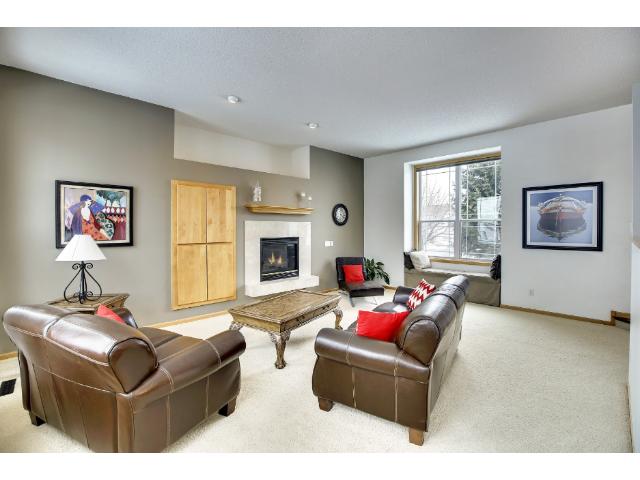 9184 White Oaks Trl, Champlin, MN 55316 photo 7
