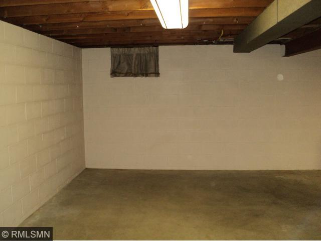 1020 Valley View Rd, Faribault, MN 55021 photo 17