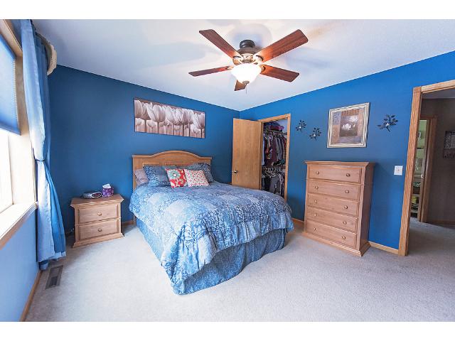 1909 W Oakes Dr, Saint Cloud, MN 56303 photo 8