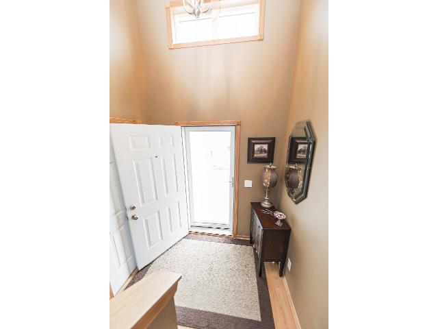 1909 W Oakes Dr, Saint Cloud, MN 56303 photo 2