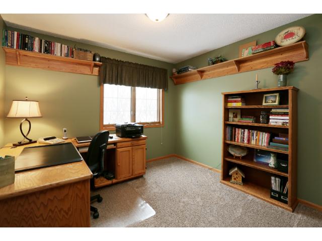 9354 White Oaks Trl, Champlin, MN 55316 photo 11
