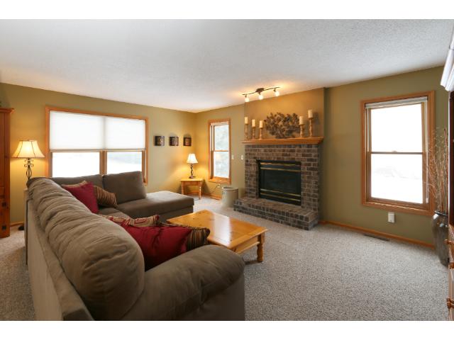 9354 White Oaks Trl, Champlin, MN 55316 photo 5