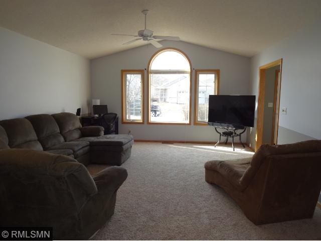 75 Brighton Path, Hudson, WI 54016 photo 2