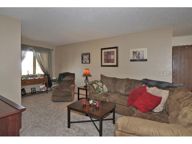 1102 3rd St NE, Waseca, MN 56093 photo 4