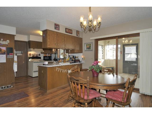 1102 3rd St NE, Waseca, MN 56093 photo 7