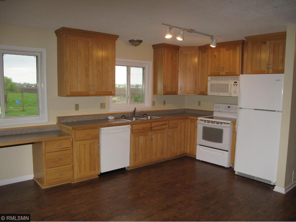 6516 Laurel Rd, Saint Cloud, MN 56303 photo 8