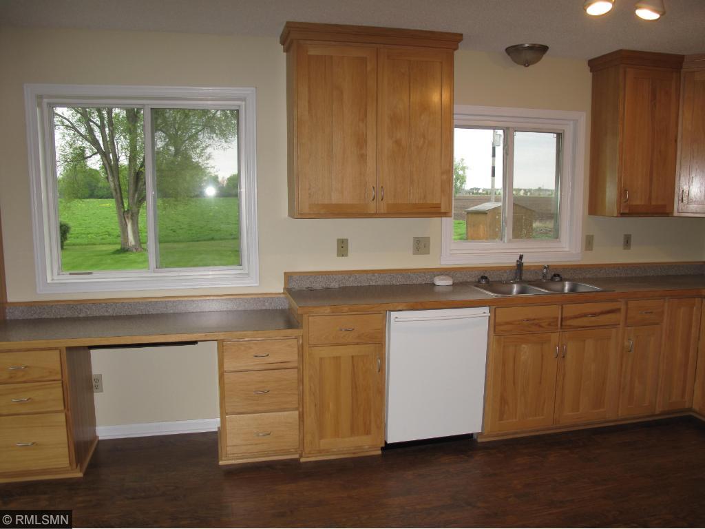 6516 Laurel Rd, Saint Cloud, MN 56303 photo 9