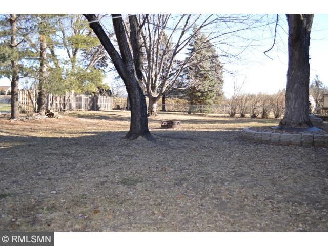 923 Brian Ct, Saint Cloud, MN 56303 photo 2