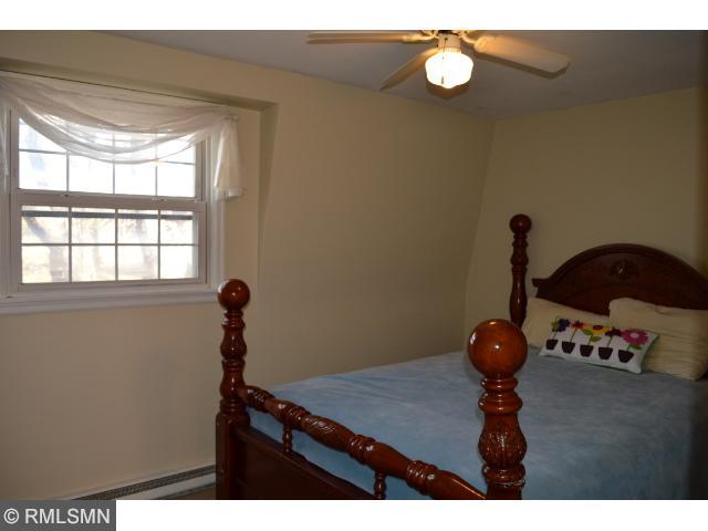 923 Brian Ct, Saint Cloud, MN 56303 photo 11