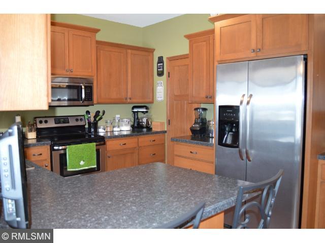 900 Waters Edge Cir, Avon, MN 56310 photo 4