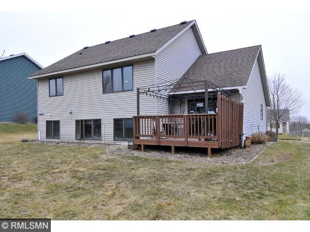 2314 Chase Dr, Faribault, MN 55021 photo 2