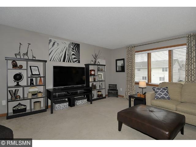 2314 Chase Dr, Faribault, MN 55021 photo 4