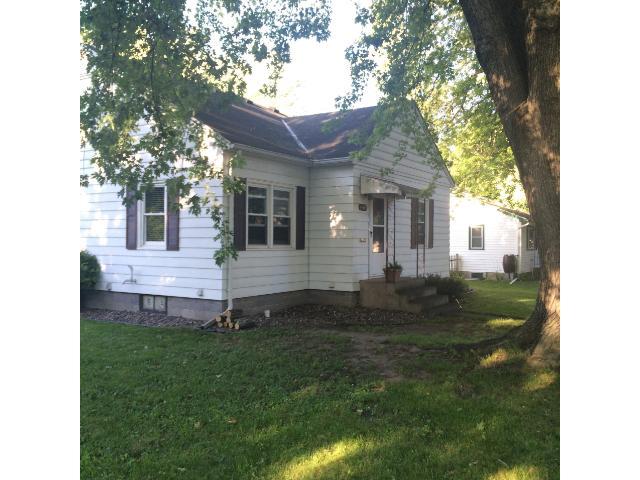 1405 14th St E, Glencoe, MN 55336 photo 2