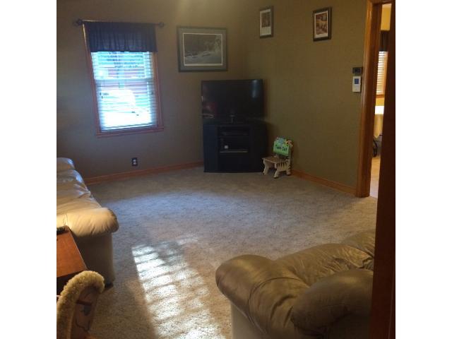 1405 14th St E, Glencoe, MN 55336 photo 6