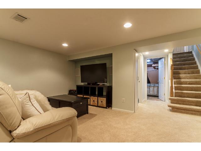 1019 Mitchell Dr, Faribault, MN 55021 photo 13