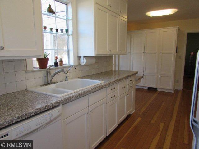 1126 8th Ave N, Saint Cloud, MN 56303 photo 4