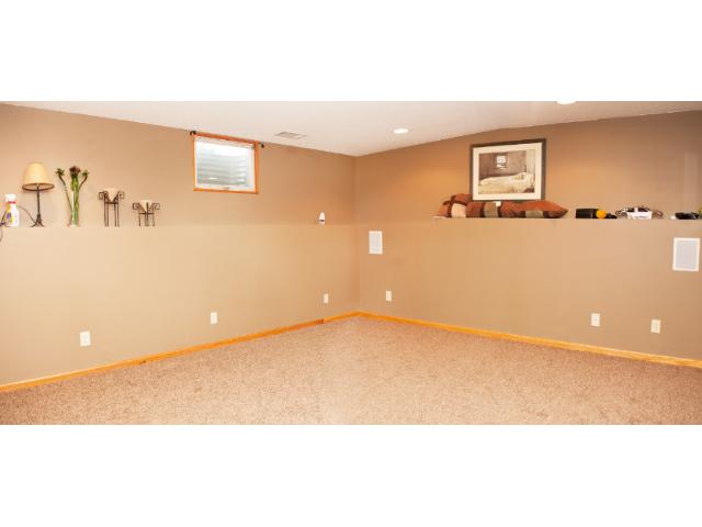 1721 Cochrane Ave, Eagan, MN 55122 photo 8