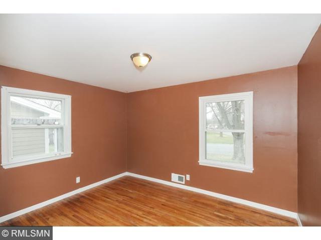 4279 Amber Dr, Eagan, MN 55122 photo 8