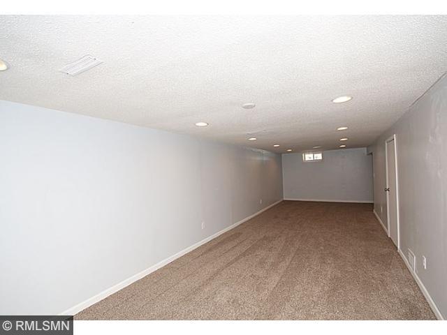 4279 Amber Dr, Eagan, MN 55122 photo 11