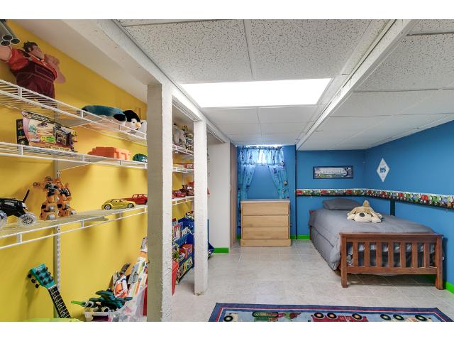 2033 Orange Ave E, Saint Paul, MN 55119 photo 14