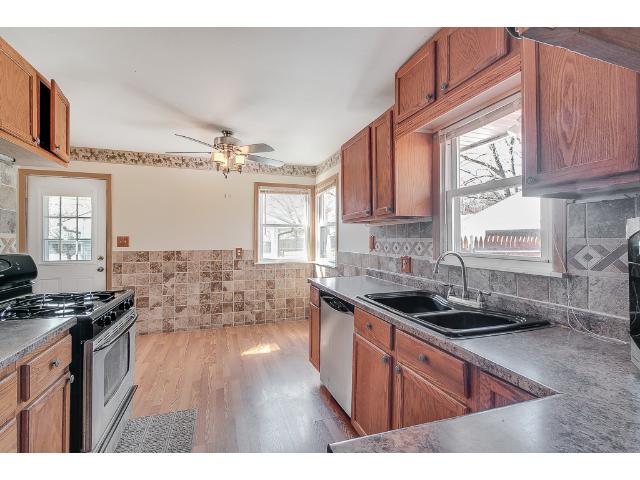 2033 Orange Ave E, Saint Paul, MN 55119 photo 4
