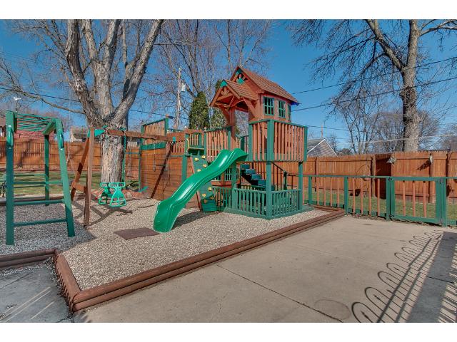 2033 Orange Ave E, Saint Paul, MN 55119 photo 2