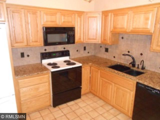 1346 Berry Ridge Rd, Eagan, MN 55123 photo 5