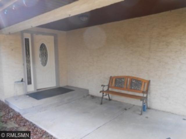 1346 Berry Ridge Rd, Eagan, MN 55123 photo 4