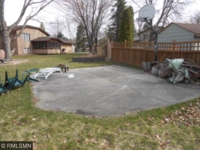 1346 Berry Ridge Rd, Eagan, MN 55123 photo 10