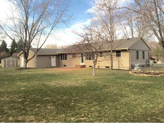 5833 Shepard Cir, Champlin, MN 55316 photo 2