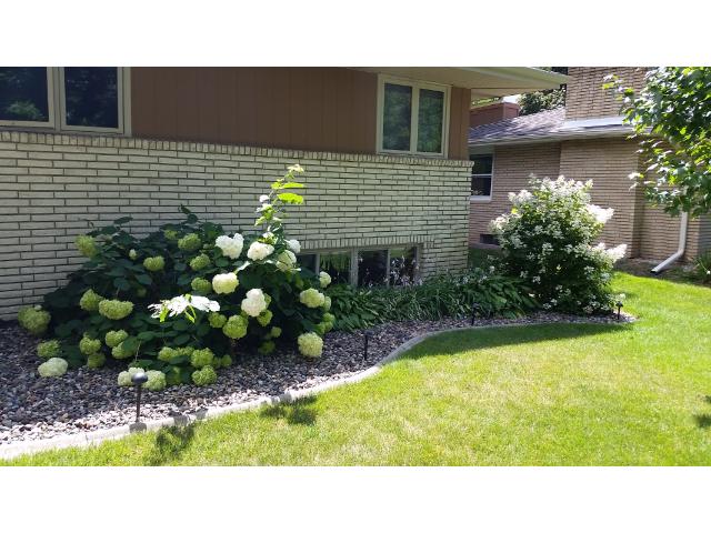 1448 Glenhill Rd, Saint Paul, MN 55112 photo 17