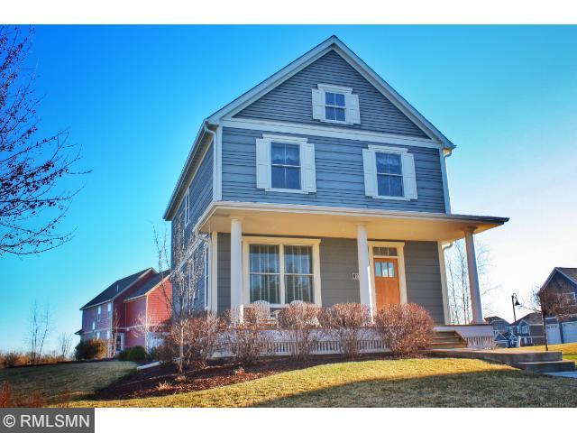 1022 Pioneer Trl, Bayport, MN 55003 photo 1
